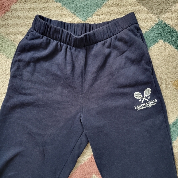 Hollister Sweats - Picture 3 of 5